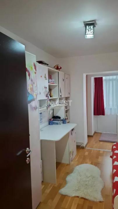 Apartament cu 4 camere Dacia-Bicaz - 6
