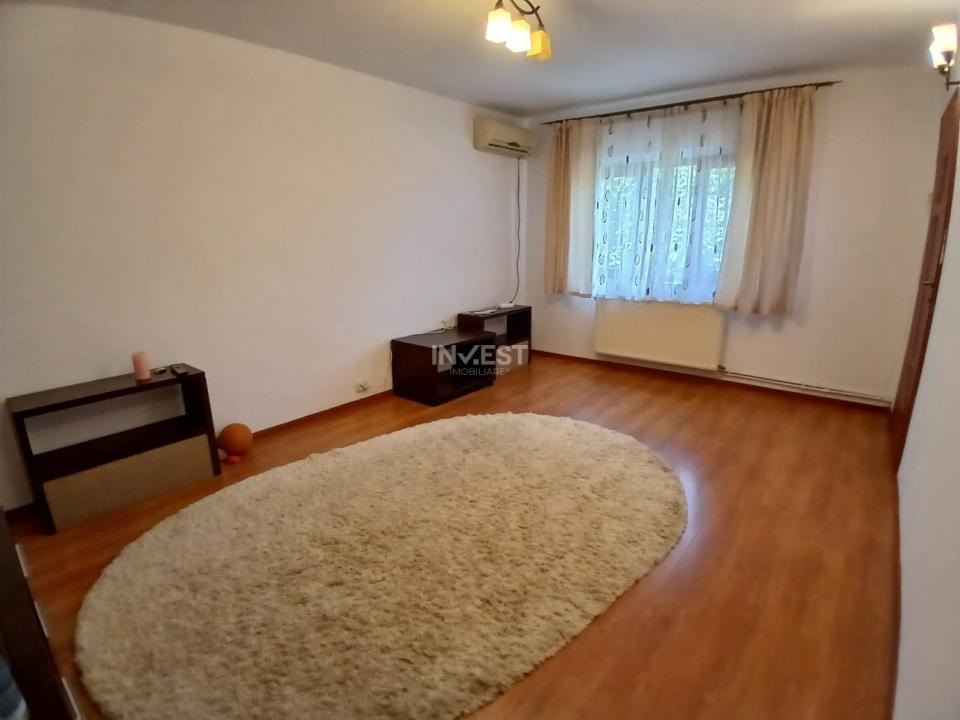 Apartament 3 camere de inchiriat Piata CUG - 1
