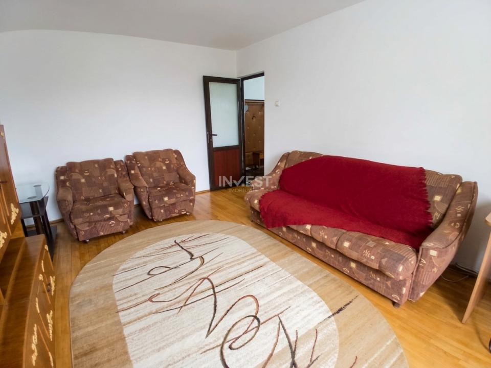 Apartament 3 camere de inchiriat zona Nicolina - 2
