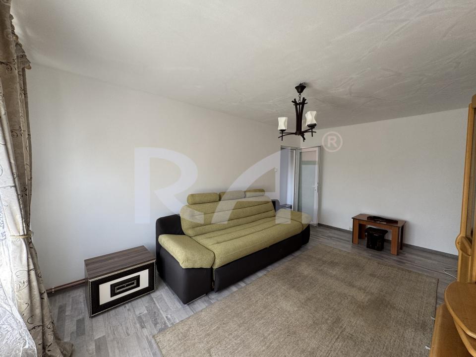 Mută-te imediat! 2 camere decomandat, centrală proprie, Calafat