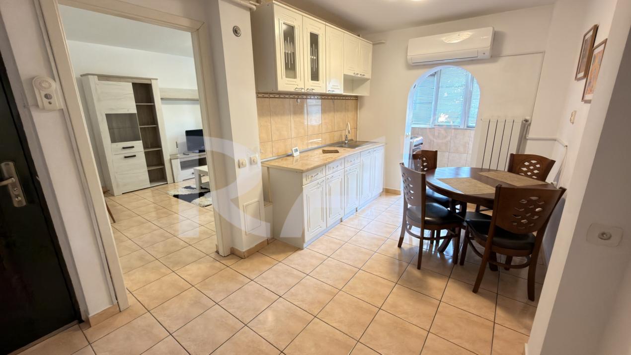 De închiriat apartament 2 camere | Rovine – Cofetăria Damarin