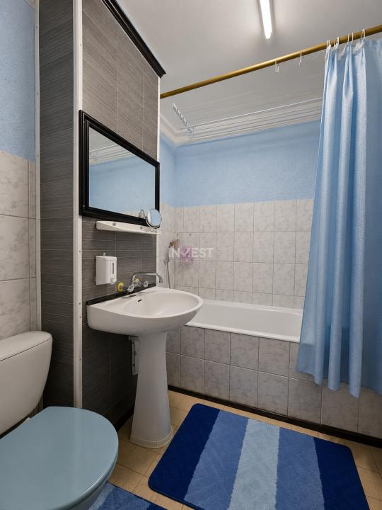 Apartament 3 camere-decomandat-etaj 1 - 5