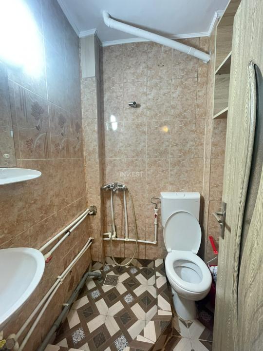 Garsoniera-Podu Ros-liceul Emil Racovita-parter inalt - 4