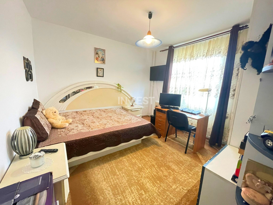 Apartament 2 camere decomandat-Podu Ros-bloc fara risc - 4