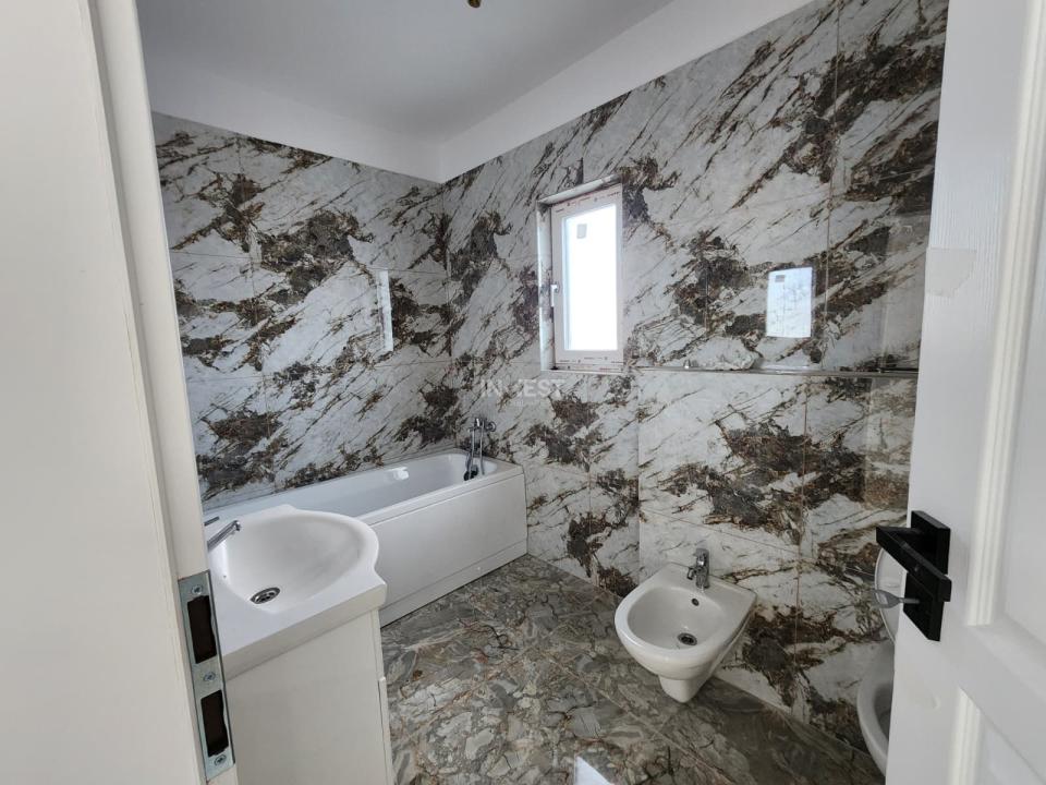 Casa individuala , 4 camere , 2 bai , zona MIROSLAVA-VALEA URSULUI - 8