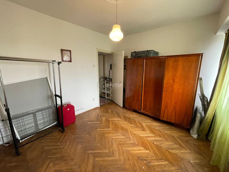 Apartament 3 camere-Podu Ros-70 mp-sens giratoriu - 6