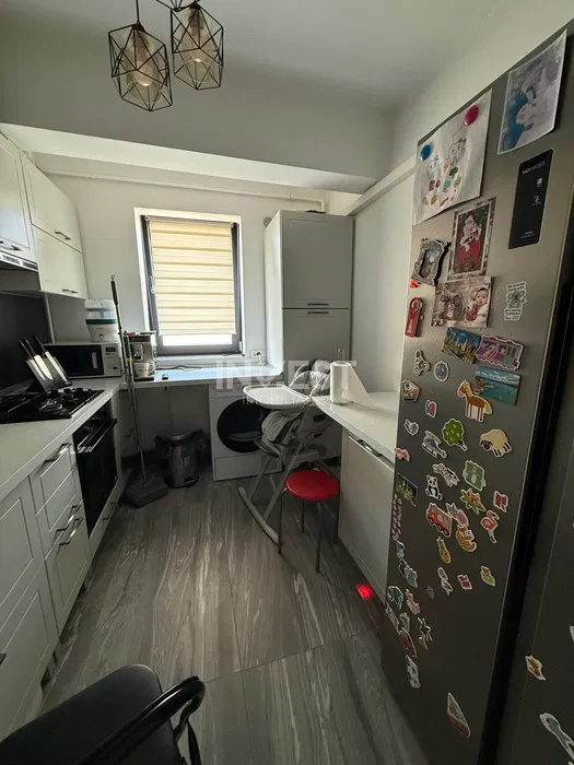 APARTAMENT CU 2 CAMERE DECOMANDAT, ETAJ 2, CAPAT CUG - 1