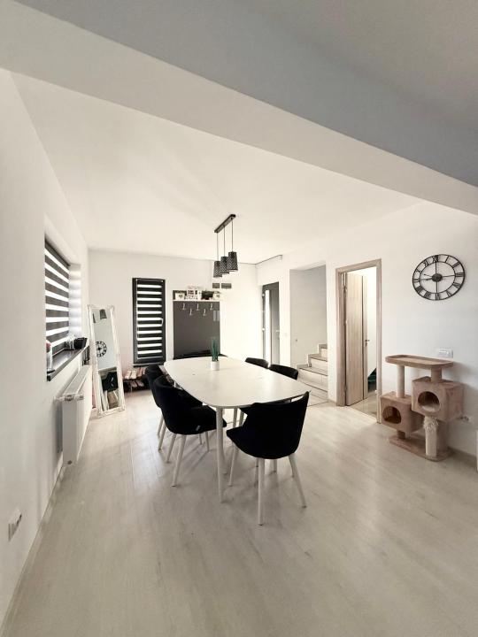 Casa individuala, 4 camere, 105 mp utili, zona Miroslava - 1