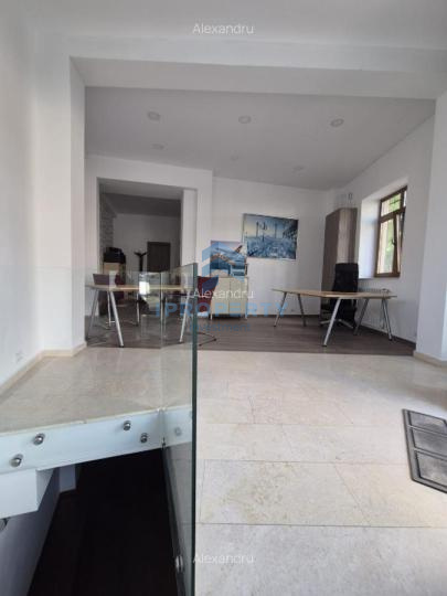 Spatiu Comercial stradal | Tineretului | Proximitate metrou | 70 mp | - fotografie proprietate 9