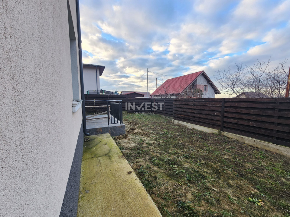 CASA 4 CAMERE, 2 BAI, 440 MP TEREN, MIROSLAVA - 15