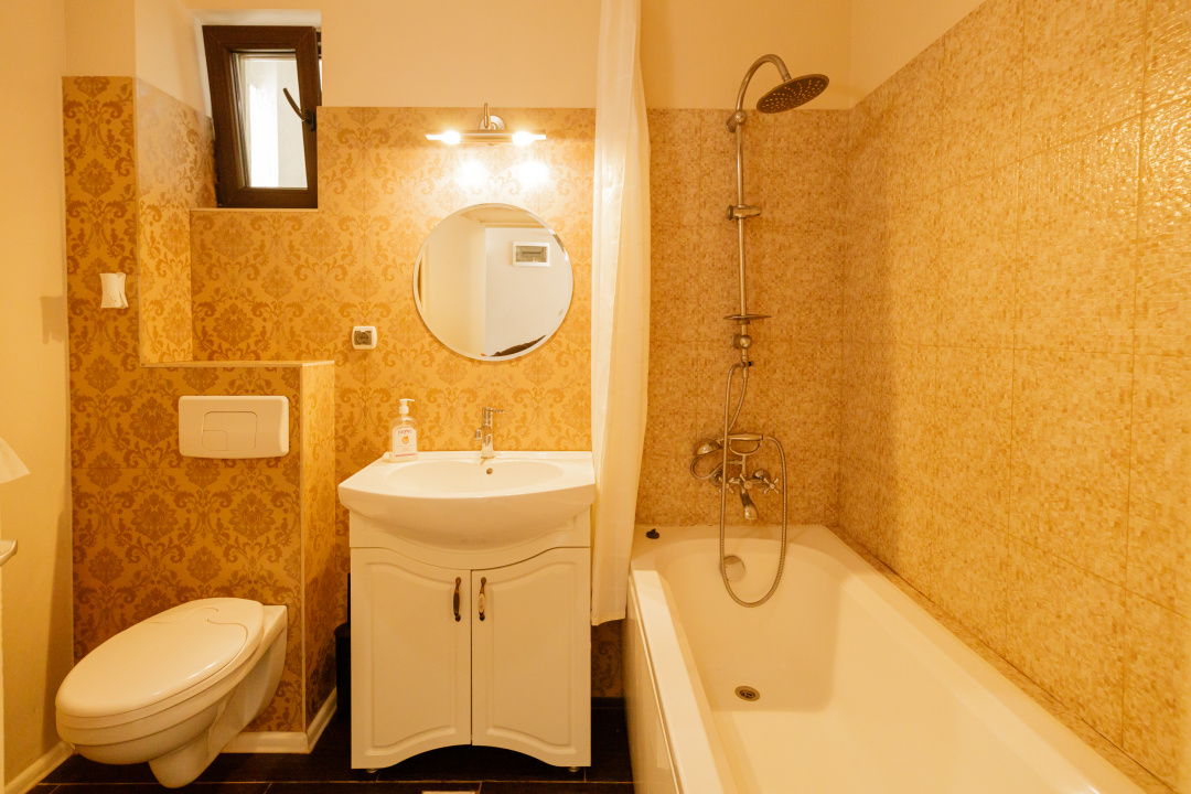 Apartament 3 camere complet mobilat si utilat — imaginea 8