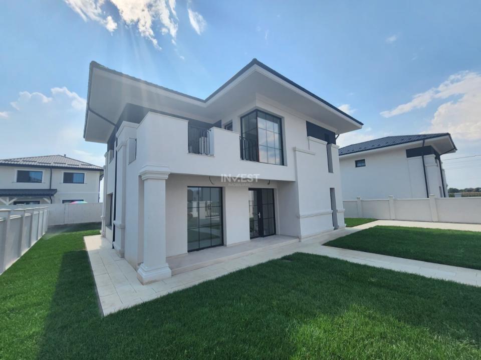 CASA PREMIUM , 5 CAMERE , 3 BAI, 175MP UTILI TOTALI, 500 MP TEREN - 4
