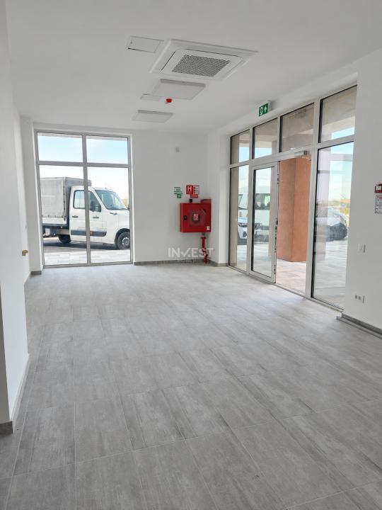 Spațiu comercial nou, 36 mp + 2 parcări  Copou, Răsărit de Soare - 1
