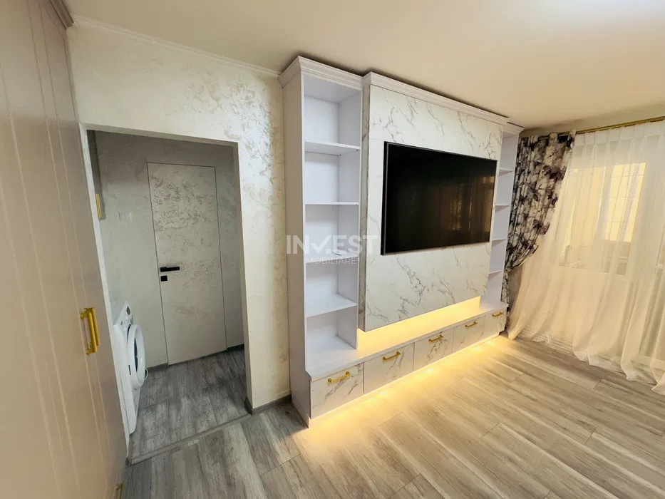 Apartament 3 camere în Păcurari, Mobilat &amp; utilat, 600 € - 2