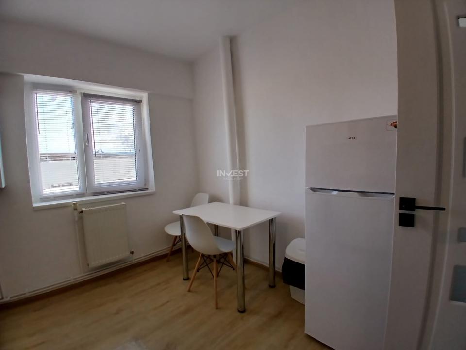 Apartament cu 2 camere de închiriat, zona Gară, 475 € - 5