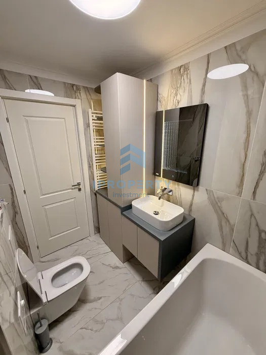 Alongside Unirii Fountains | 3 Camere | Centrala | Balcon | Parcare | - fotografie proprietate 6