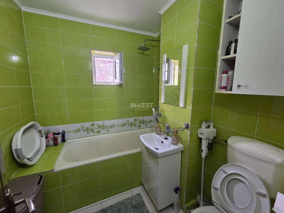 Apartament 2 camere- Decomandat- Etaj intermediar - 10