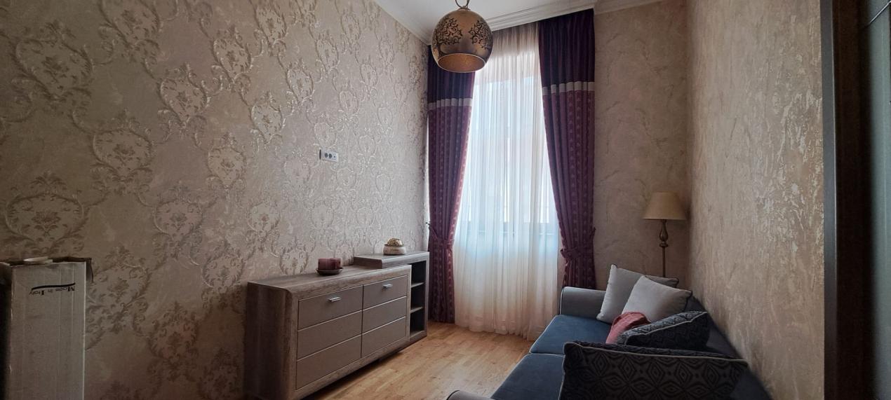 Apartament premium ultracentral , cu design interbelic și tehnologie modernă 