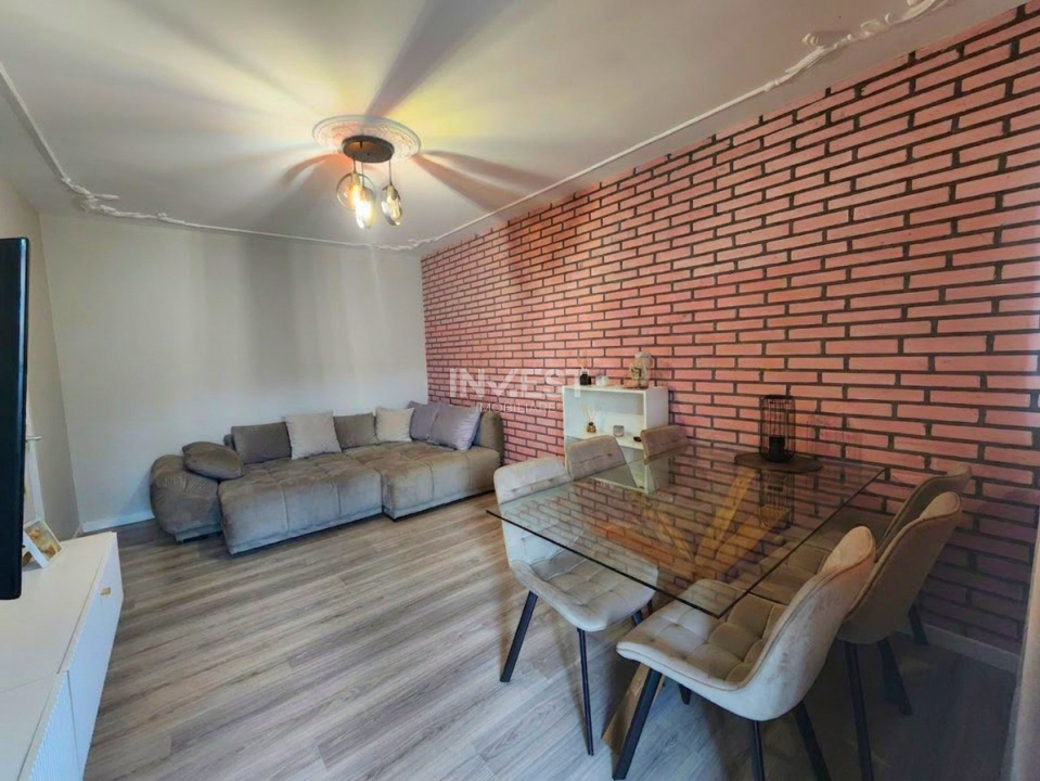 Apartament 3 camere decomandat-71mp-etaj intermediar-Piata Nicolina - 2