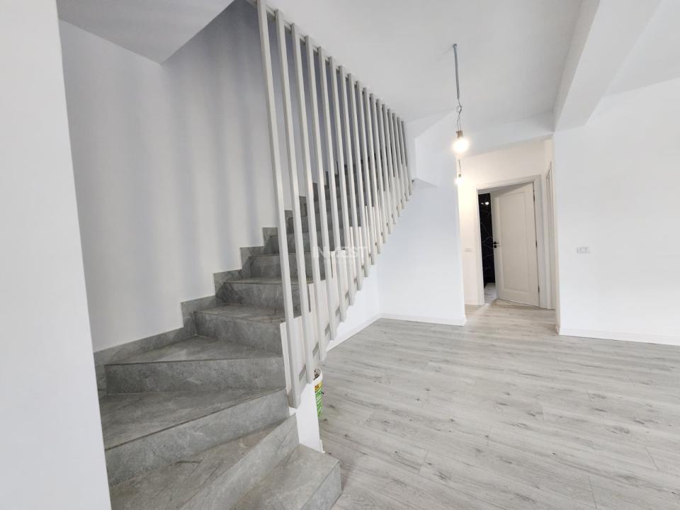 CASA SEMI-SINGLE, 4 CAMERE, 2 BAI, MAGAZIE, 116 MP UTILI, VALEA ADANCA - 1