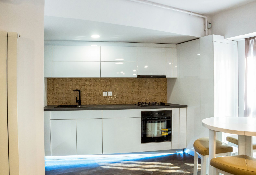 Apartament spațios 2 camere | 65 mp | Gradina Icoanei | Loc parcare subteran — imaginea 3