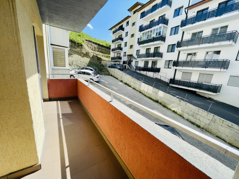 Apartament de 2 camere, 62 mp utili, balcon, parcare, Floresti, Zona Stejarului