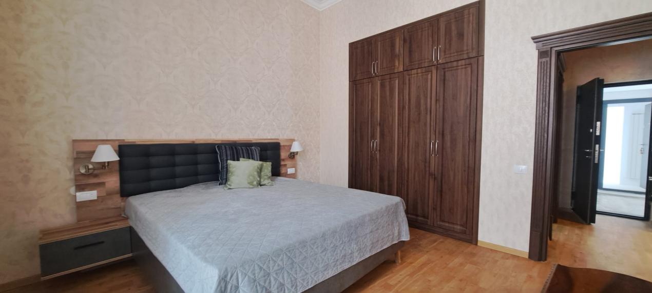 Apartament premium ultracentral , cu design interbelic și tehnologie modernă 