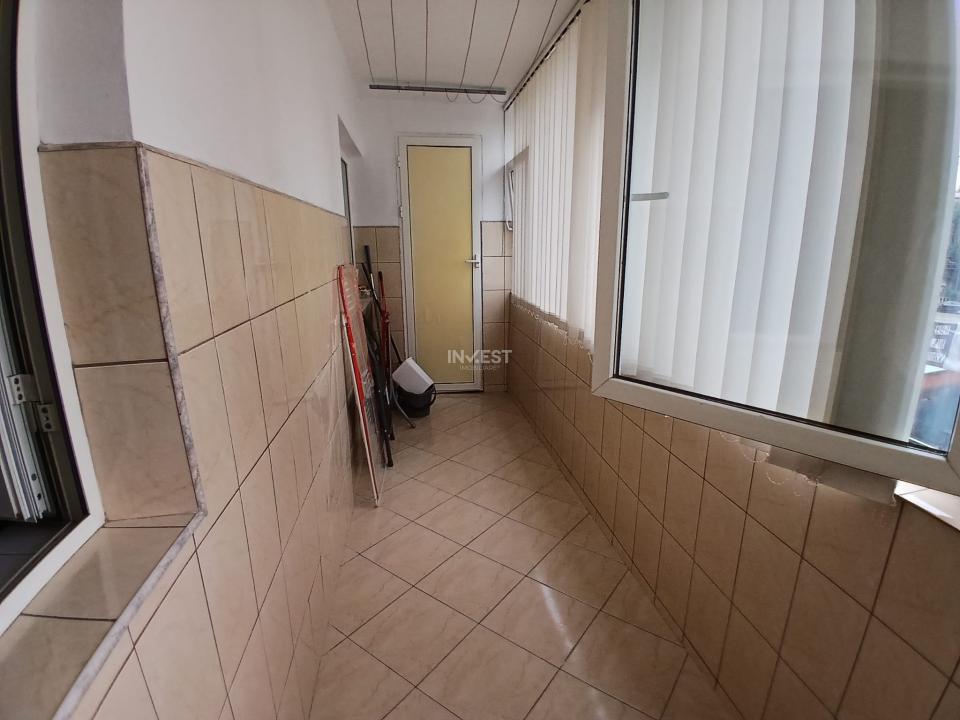 Apartament 3 camere de inchiriat zona Nicolina - 11