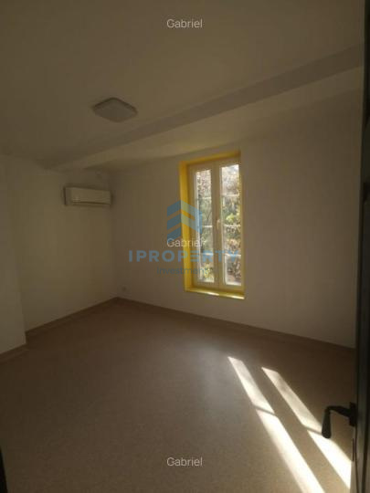 Vânzare Casă în Lacul Tei-Obor , S+P+2 ETAJE,  CURTE SI PARCARE - fotografie proprietate 6