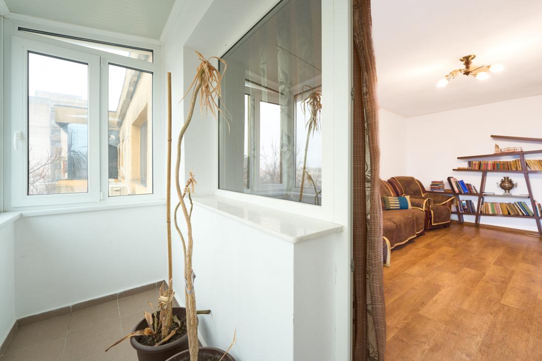 Apartament decomandat | 3 camere | zona Gara | luminos E-V