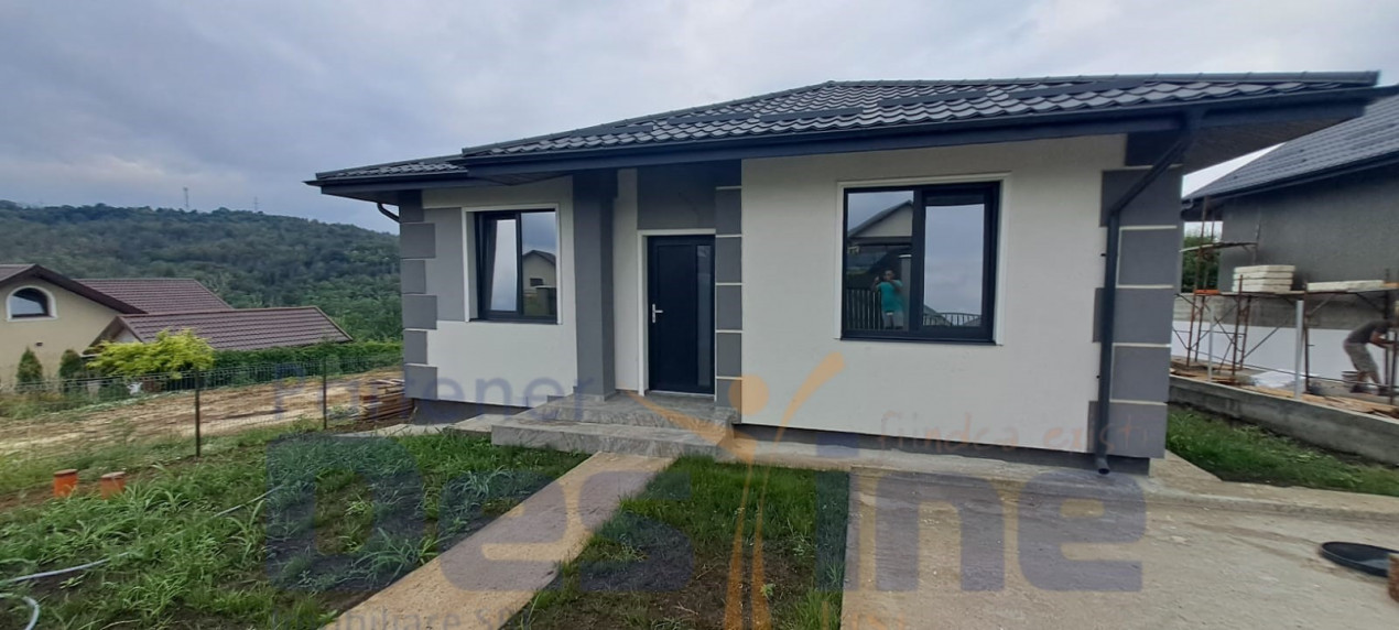  Casa  104mp, 157.990 €, Valea Adanca