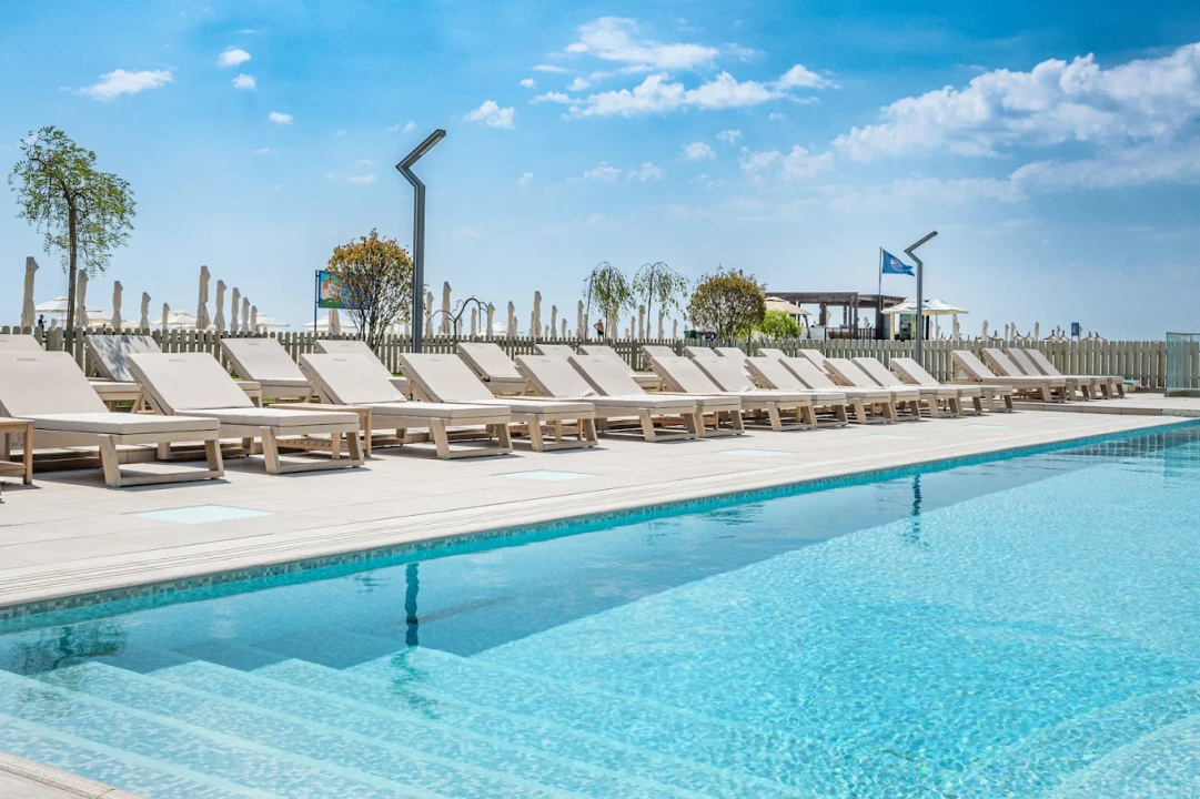 MAMAIA- Apartament premium de vanzare cu 2 camere