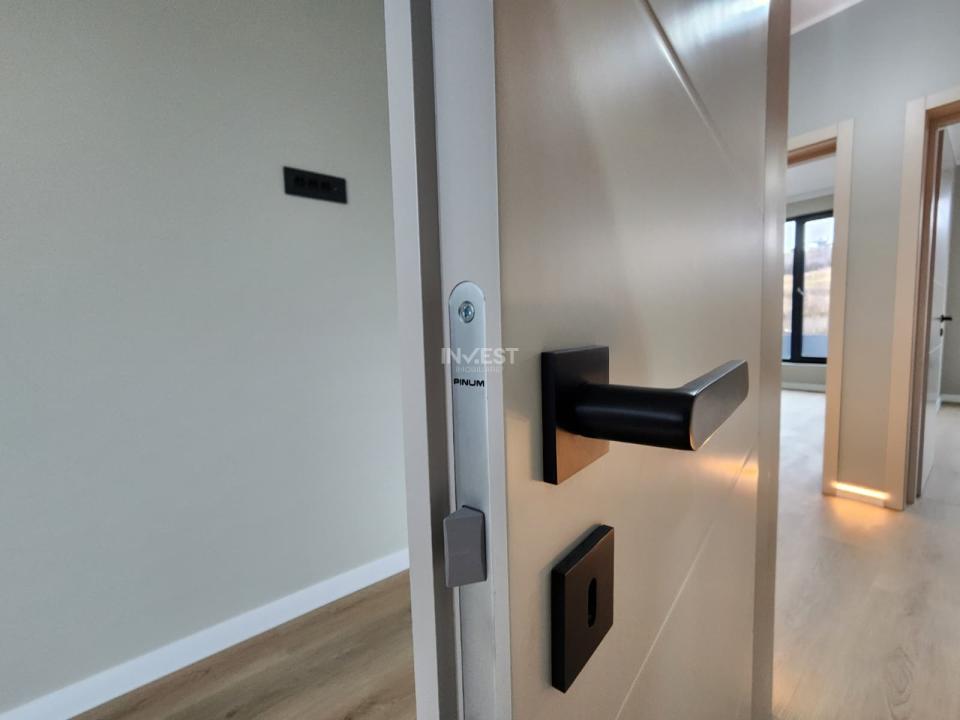 CASA 4 CAMERE , 2 BAI , 120 MP UTILI , MIROSLAVA - 6