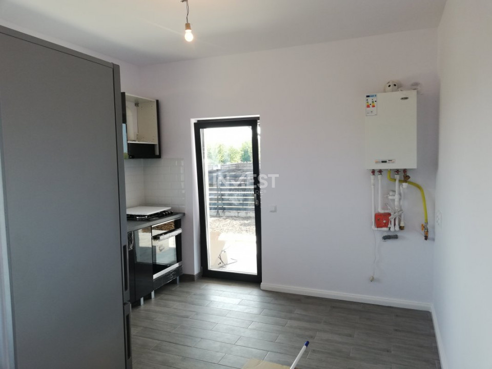 CASA INDIVIDUALA, 3 CAMERE,81 MP UTILI, 400MP TEREN, MIROSLAVA - 4