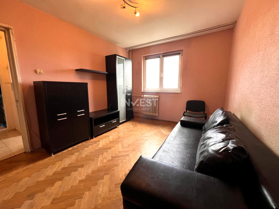 Apartament 2 camere-Tătărași Sud- Ideal pentru locuit sau investiție - 1