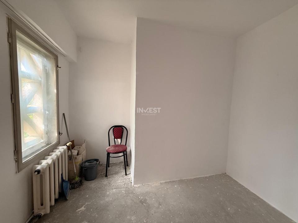 Apartament cu 1 cameră decomandat 40MP - etaj 2/8 cu lift - bloc 1986 - 12