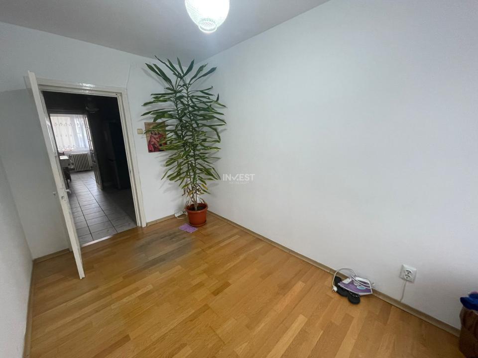 Apartament 3 camere decomandat - Podu Roș-liceul Racovita - 9