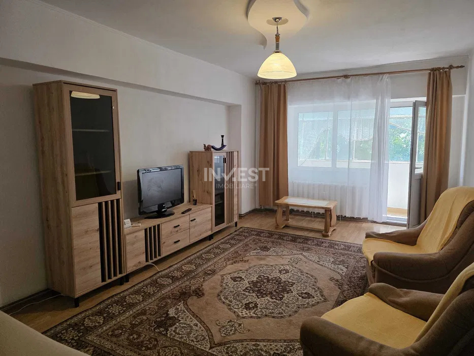 Apartament 2 camere decomandat, Nicolina, 350 euro. - 1