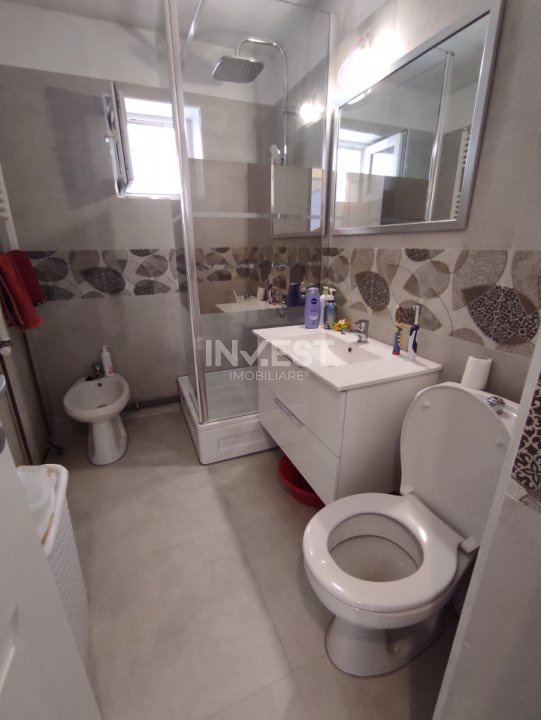 Apartament 3 camere, decomandat, et. 3, Nicolina - 9