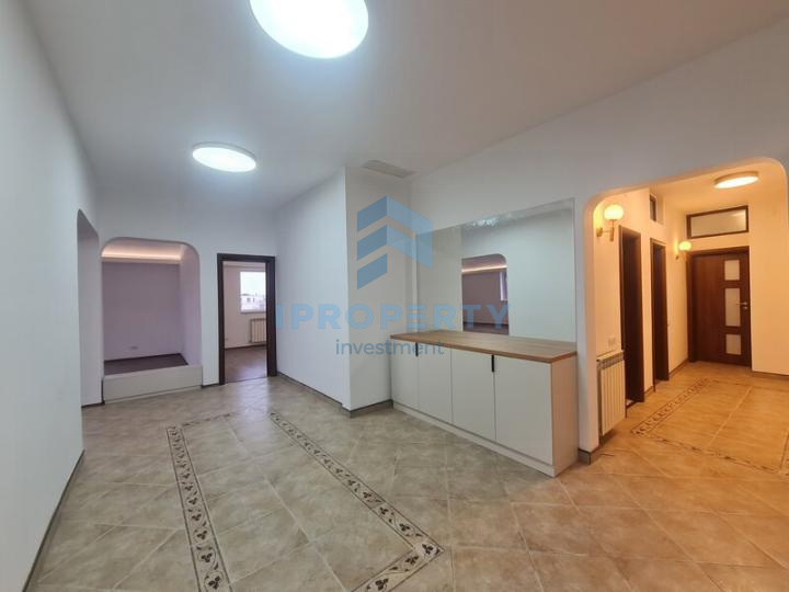 Spatiu Birou Herastrau Nordului 156 mp Etaj 5  - fotografie proprietate 10