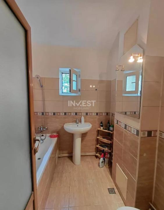 Apartament de 2 camere, decomandat, etaj intermediar - 6