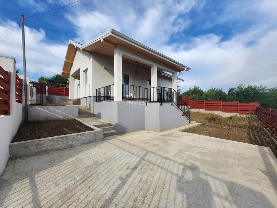 CASA INDIVIDUALA 4 CAMERE + BECI , PLACA DE BETON PESTE ETAJ , VALEA ADANCA  - 2