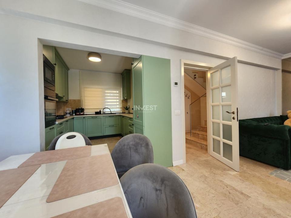 CASA ZONA PODISUL INSORIT , 100 MP UTILI , 380 MP TEREN - 25