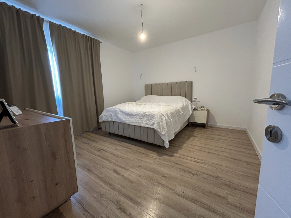 CASA CU 4 CAMERE + BECI SPATIOS , CAPAT CUG , TVA INCLUS IN PRET !!! - 12