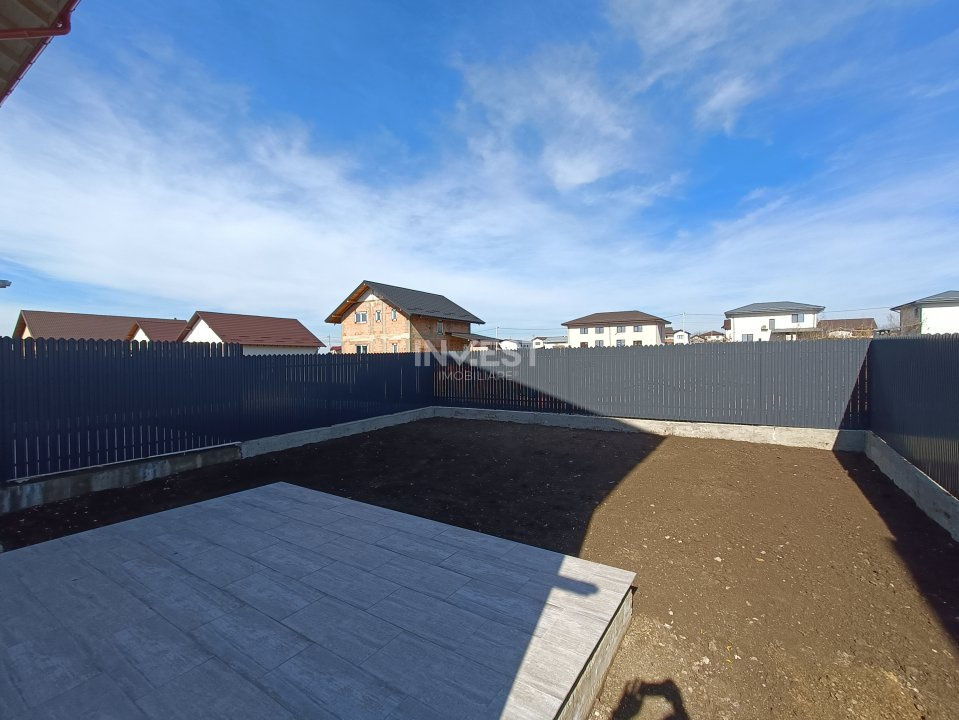 Casa 4 Camere, De Vânzare, Zona Rediu, IAȘI - 2