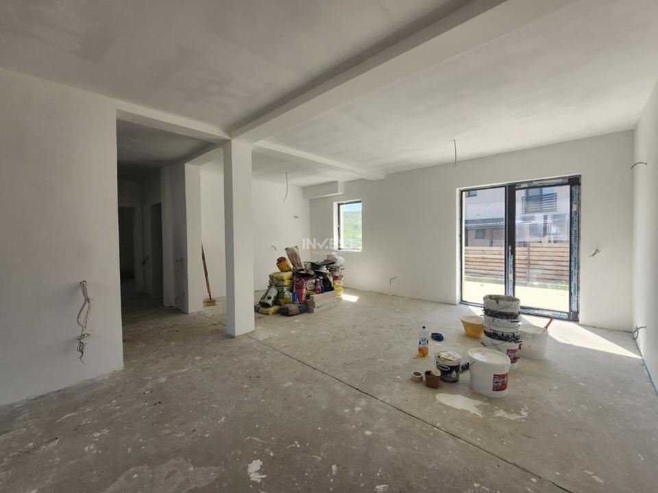 Casa individuala , 4 camere, 3 bai, garaj 26 mp , terasa 40 mp, VALEA ADANCA - 7