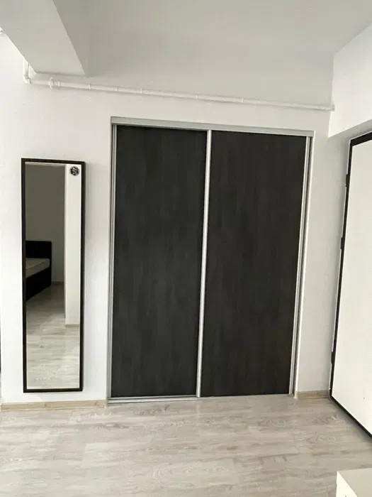 Apartament de 2 camere decomandate, 40 mp utili, balcon, Zona Gheorgheni
