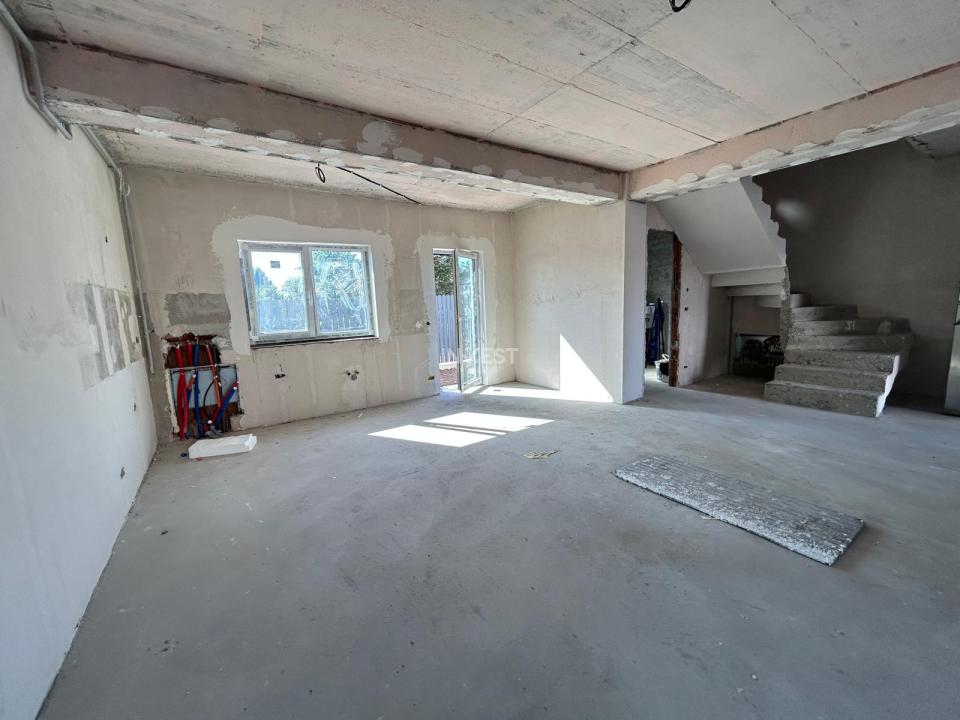 Casă înșiruită 4 camere, 2 băi cu geam – Popas Păcurari, str. Cuza Vodă, IAȘI - 5