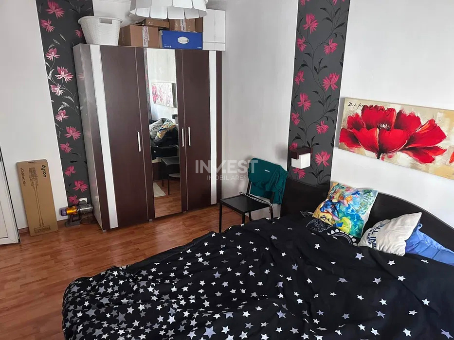 Apartament 3 camere decomandat-Baza 3-etaj intermediar - 2