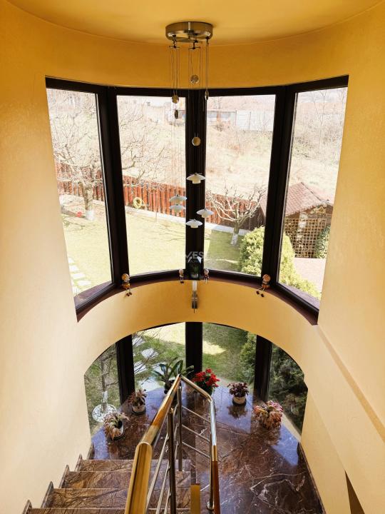 Vilă cu 7 camere și 825 mp teren în cartierul Bucium-Iasi - 39